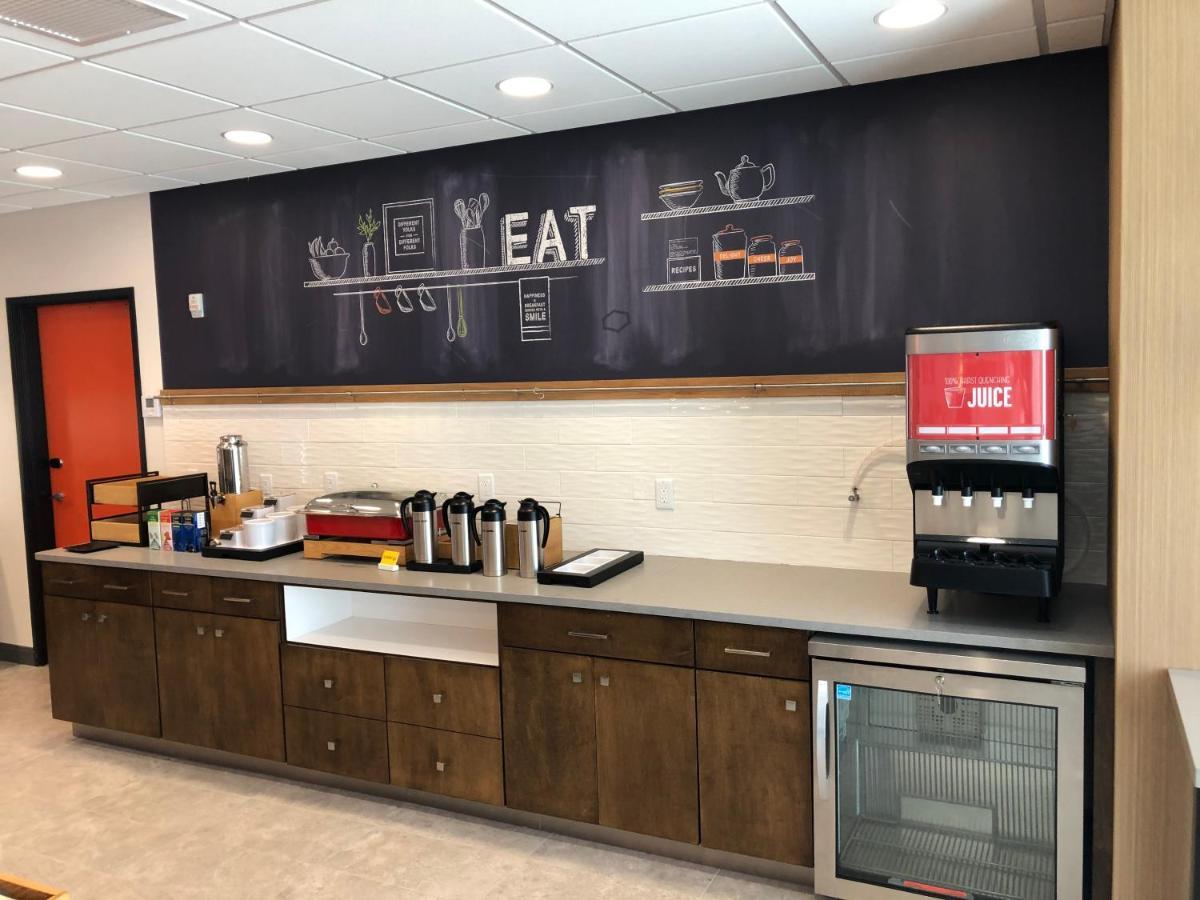 Hampton Inn & Suites Pekin Екстер'єр фото